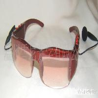 創(chuàng)新科技與時尚的結(jié)合 銷售眼鏡MP3指南